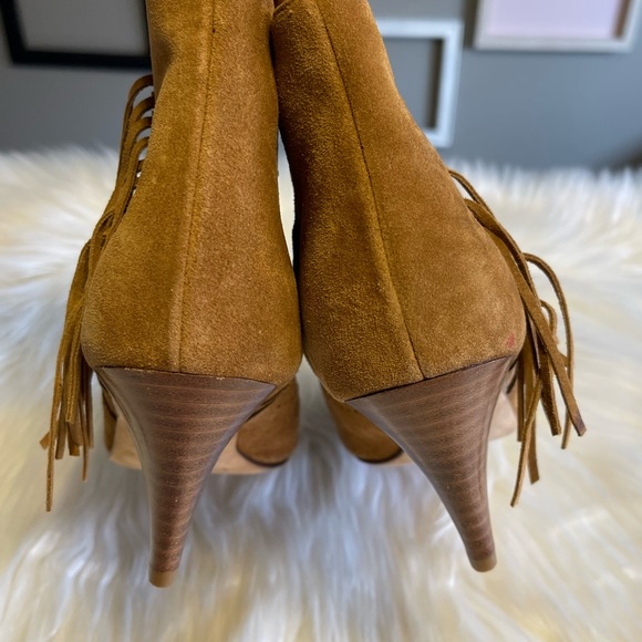 Sigerson Morrison Brown Perforated Suede Fringe Booties 6B - Picture 3 of 12